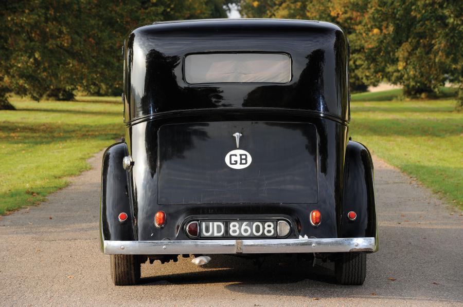 Rolls-Royce Phantom III Limousine by Barker 1937 года  (фото 7 из 18)